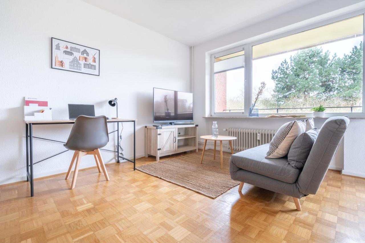 Apartment Studioapartment Mit Kueche Und Grossem Balkon Flensburg